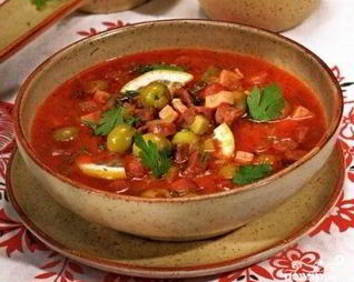 Мясная солянка в мультиварке