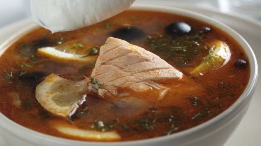 Рецепт рыбная солянка с кальмарами