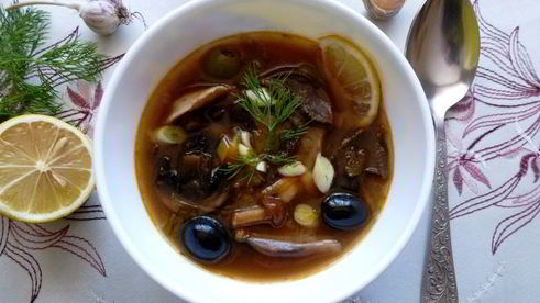 сборная грибная солянка