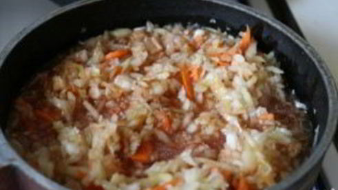 солянка из квашеной капусты с мясом