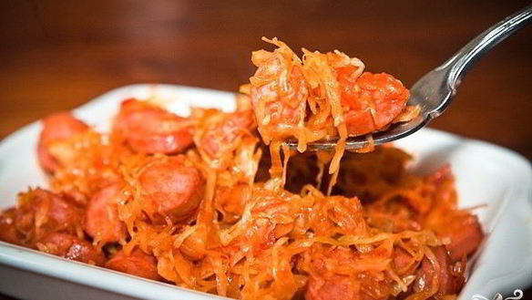 Рецепт Солянка по-деревенски с сосиской