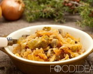 Солянка с грибами и капустой