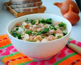 Солянка с капустой картошкой и мясом