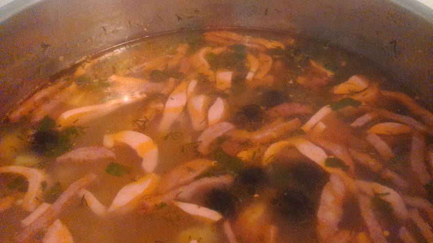 Рецепт солянка с колбасой