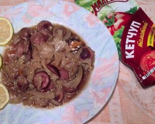 Солянка с сосисками