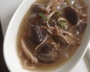 Суп из лесных грибов по-итальянски