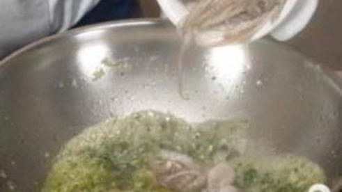 суп из морепродуктов