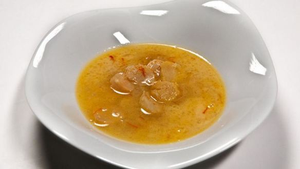 Рецепт Суп из морских гребешков с шампанским