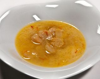 Суп из морских гребешков с шампанским