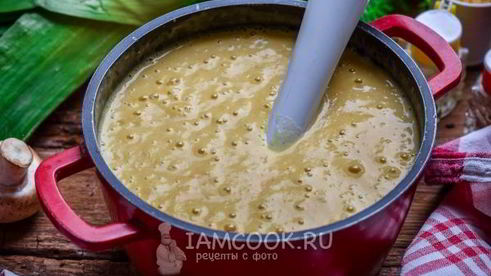 гороховый суп-пюре с копченостями