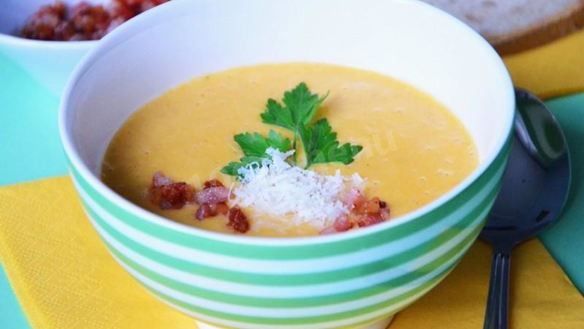 Рецепт Картофельный суп-пюре с беконом