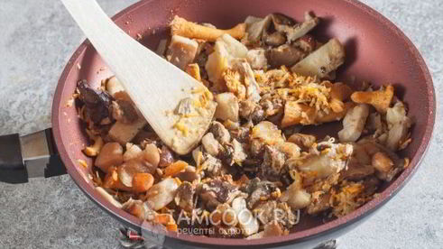 суп-пюре грибной со сливками