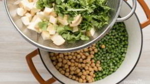 суп-пюре из горошка и нута