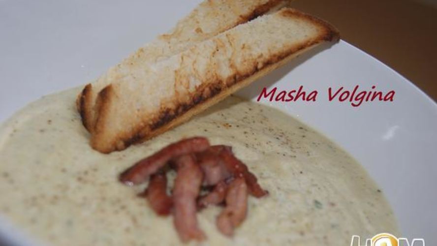 Рецепт суп-пюре из кабачка с копченостями нежный