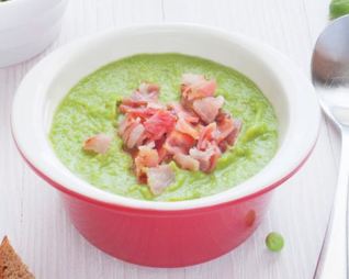 Суп-пюре из молодого горошка