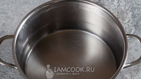 суп-пюре из зеленого горошка с беконом