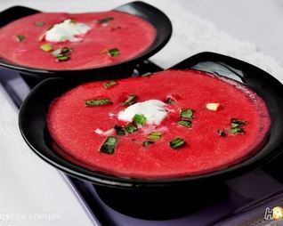 Свекольно-апельсиновый суп-пюре