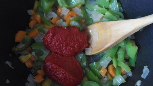 суп-рагу с рисом и фрикадельками