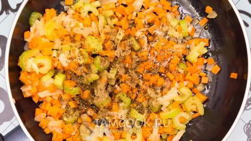 суп с брюссельской капустой и фрикадельками