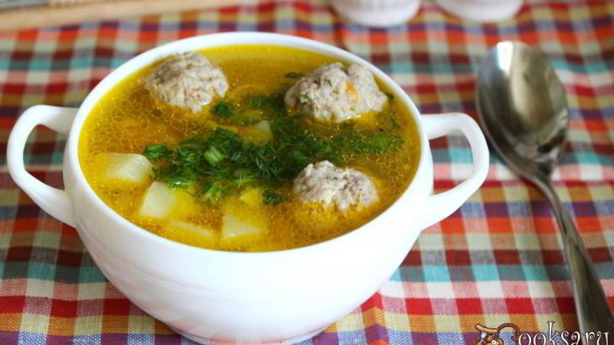 Рецепт супа с фрикадельками и яичной вермишелью-паутинкого