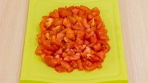 суп с курицей, стручковой фасолью и грибами