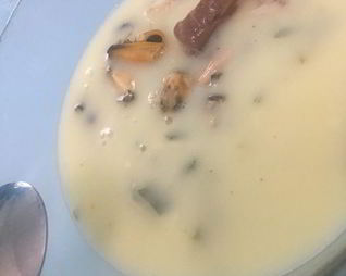 Суп с мидиями и белорыбицей