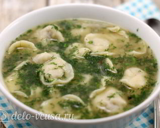 Суп с пельменями