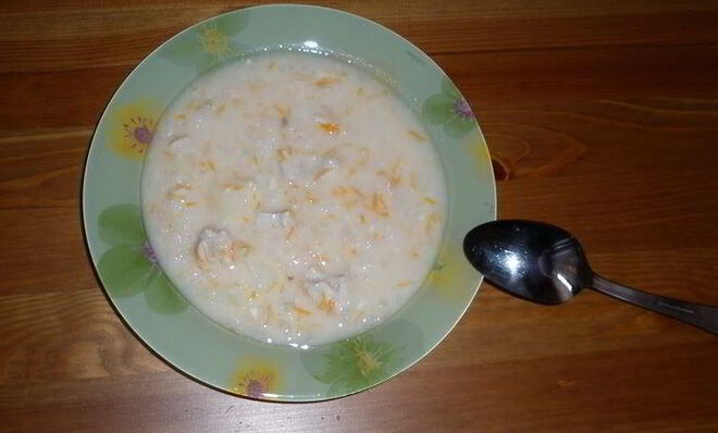 Сырный суп с курицей