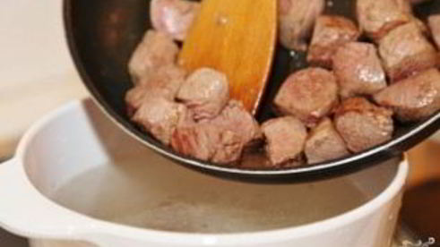 томатный суп с мясом