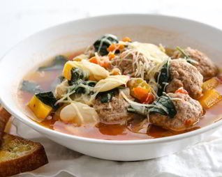 Тосканский суп из белой фасоли с фрикадельками