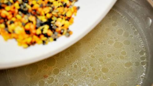 тыквенный суп с разноцветной чечевицей