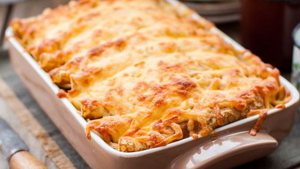 Рецепт Блины с курицей и помидорами