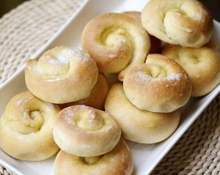 Булочки Ensaimadas по-испански