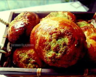 Булочки с чесноком