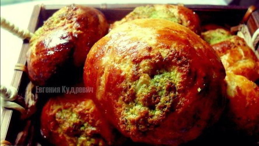 Рецепт булочки с чесноком