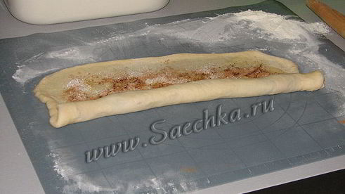 булочки с корицей в виде розочек