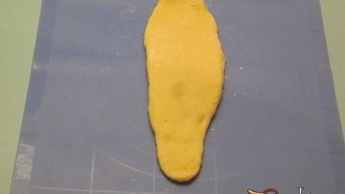 булочки с начинкой из чернослива и яблок