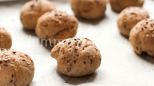 булочки со льном и кунжутом