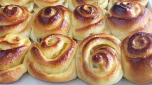 булочки в мультиварке