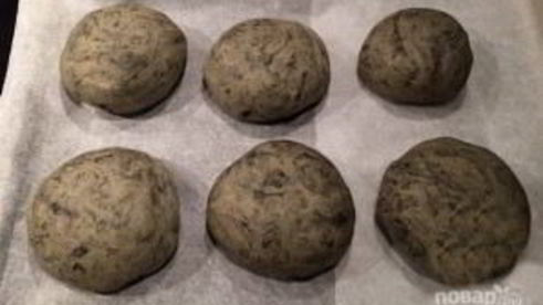 черные булочки