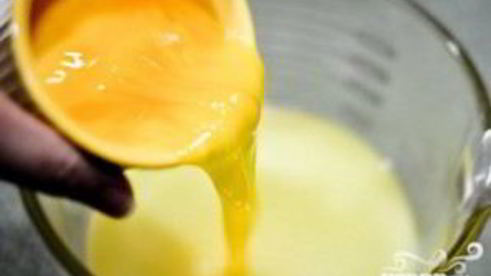 дрожжевые булочки с кунжутом