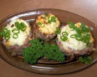 Мясные ватрушки из фарша