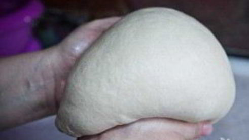 плюшки с сахаром