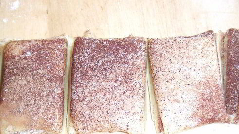 сладкие булочки с корицей