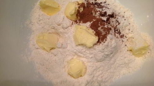 традиционные булочки с фруктами