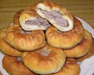 Ватрушки из дрожжевого теста по-татарски