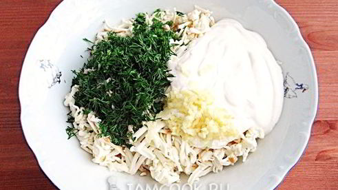 ватрушки с копченым сыром и укропом