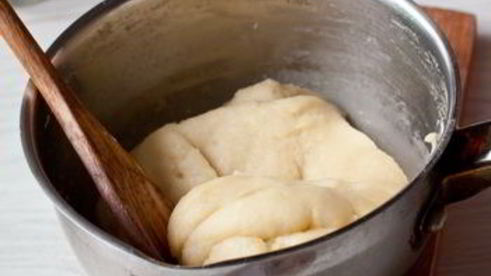 заварные булочки с беконом и зеленью