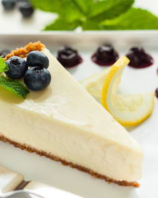 Чизкейк с черникой