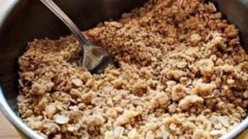 чизкейк с хлопьями и яблоками